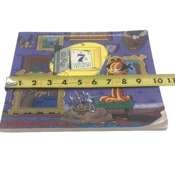 The 7th Garfield Treasury by Jim Davis - Picture 5 of 6
